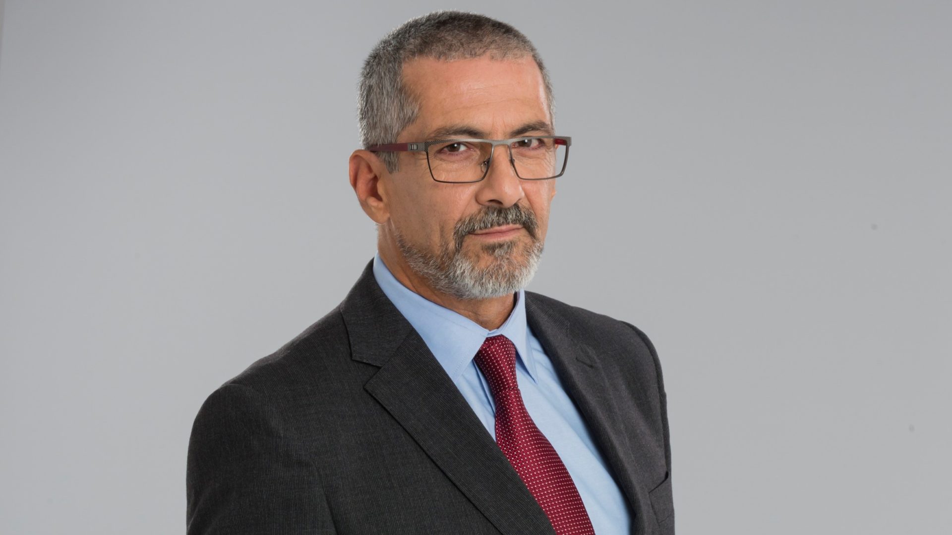 O ator Nuno Homem de Sá interpreta Otelo em Ouro Verde