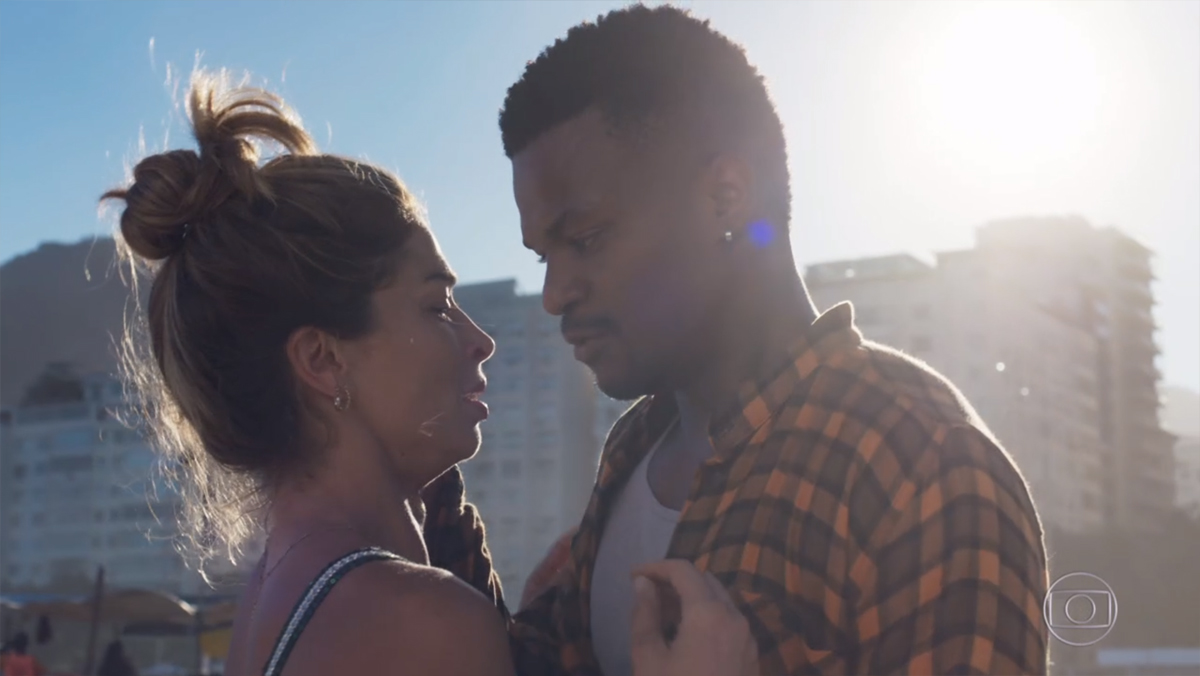 Paloma (Grazi Massafera) e Ramon (David Júnior) em Bom Sucesso