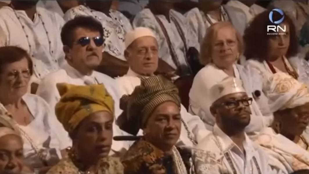 Record News exibe programas sobre religiões de origem africana