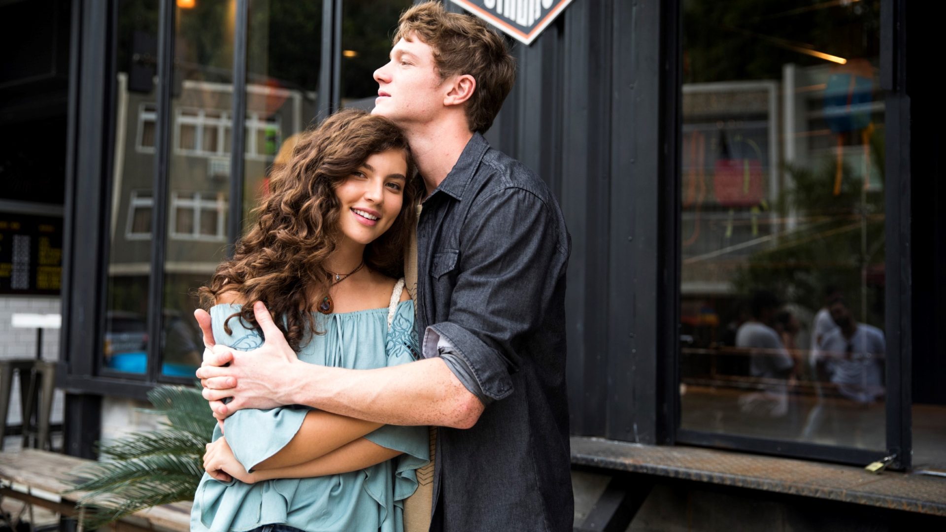 Rita (Alanis Guillen) e Filipe (Pedro Novaes) em Malhação