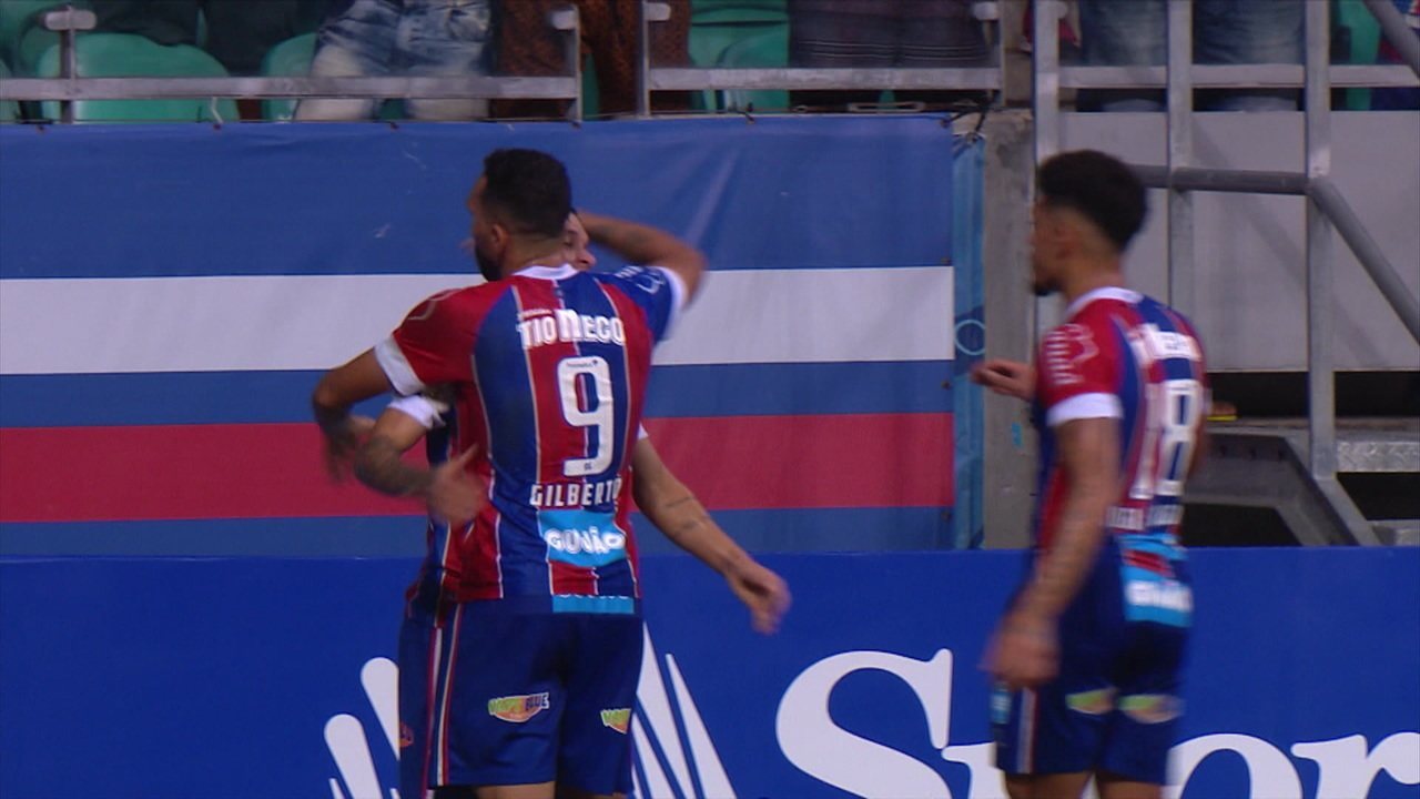 Bahia em campo em jogo do Brasileirão.