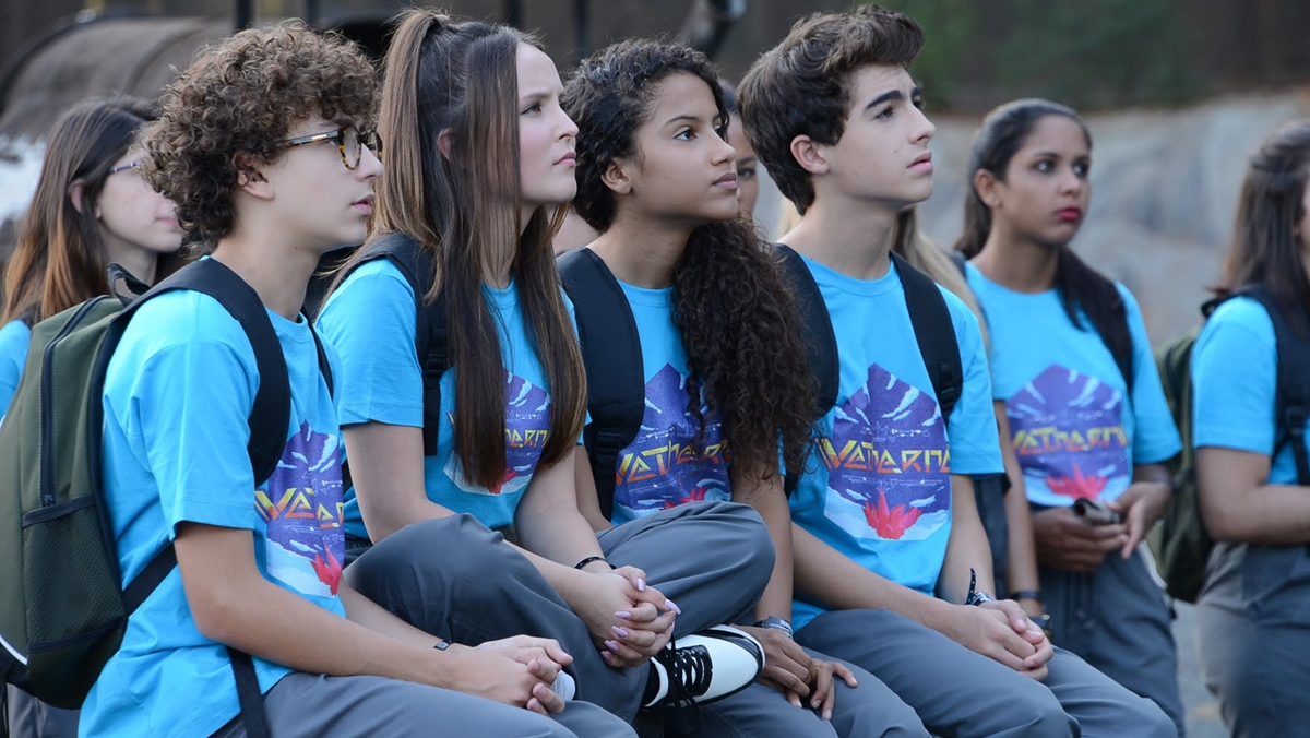Alunos da escola Ruth Goulart recebem desafios no Campo de Férias (Divulgação: SBT)