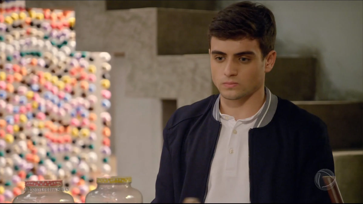 Rafael (Marcelo Rodrigues Filho) em Topíssima (Reprodução/TV Globo).