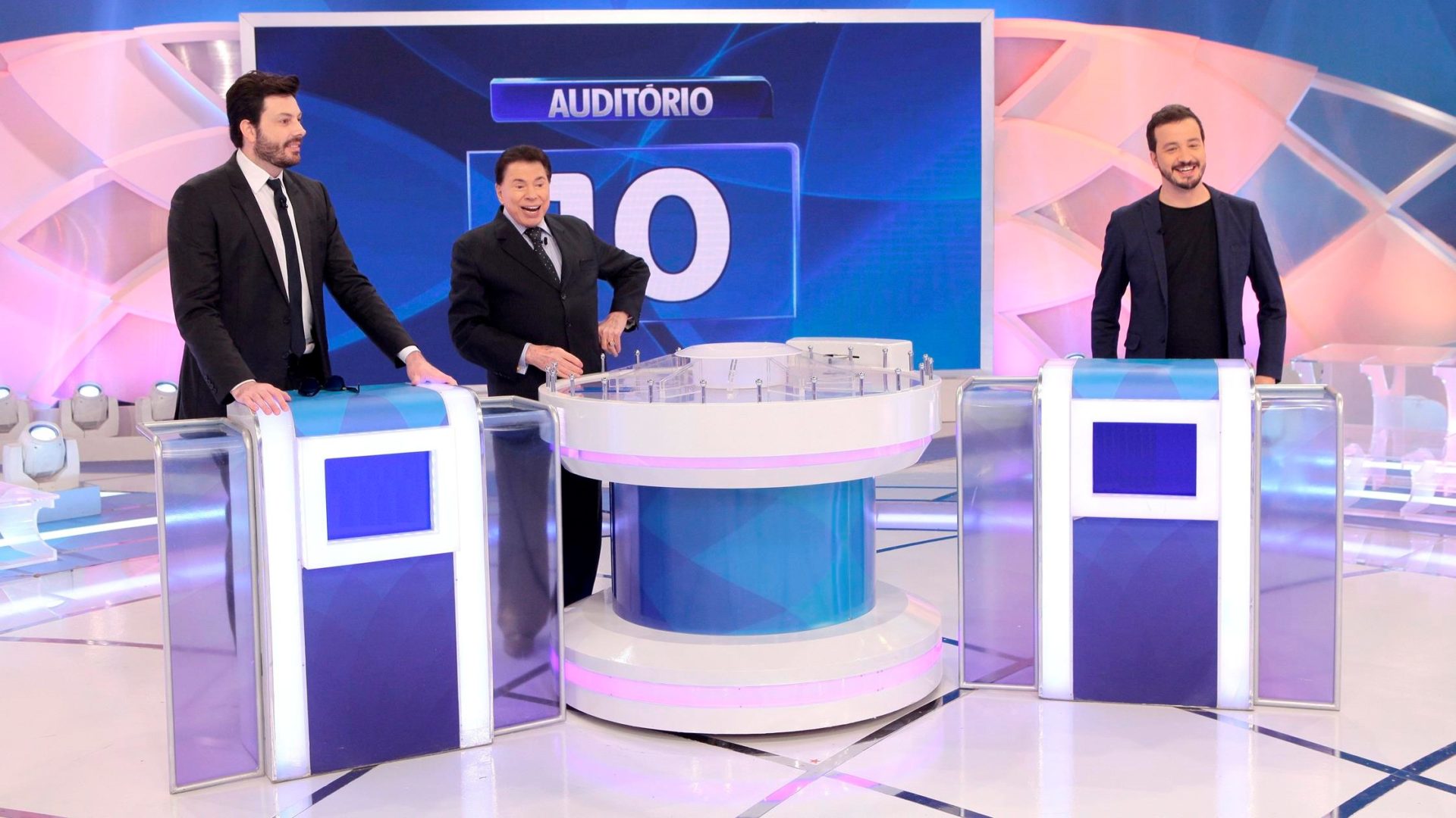 Danilo Gentili e Rafael Cortez no Jogo das 3 Pistas