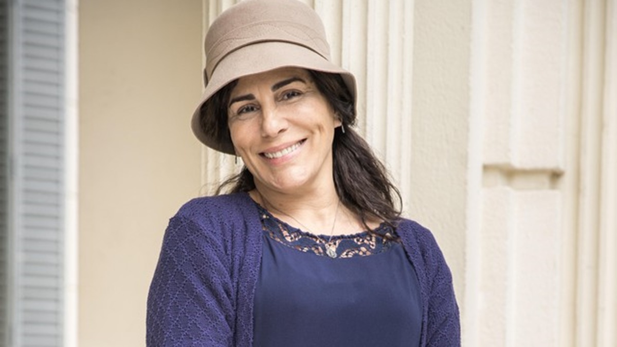 Gloria Pires viverá a emblemática personagem Dona Lola no remake de Éramos Seis, na Globo