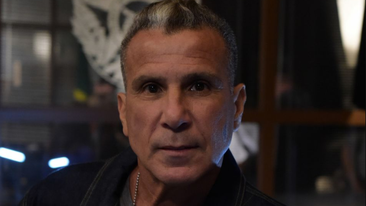 Edevaldo (Eri Johnson) em Topíssima