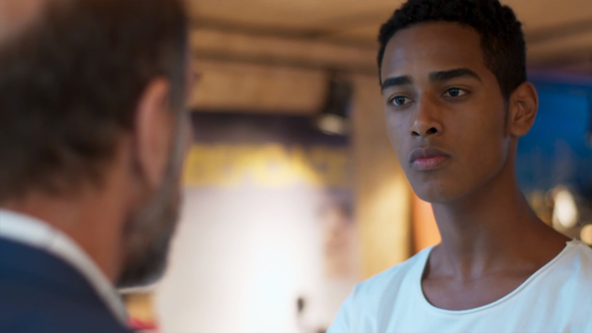 Max (Roberto Bomtempo) e Serginho (João Pedro Oliveira) em Malhação