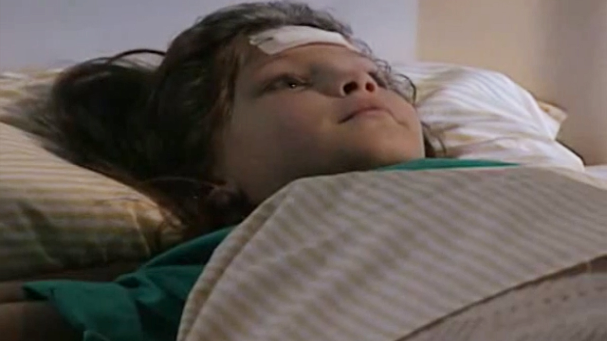 Sandrinha (Cecília Dassi) em Por Amor