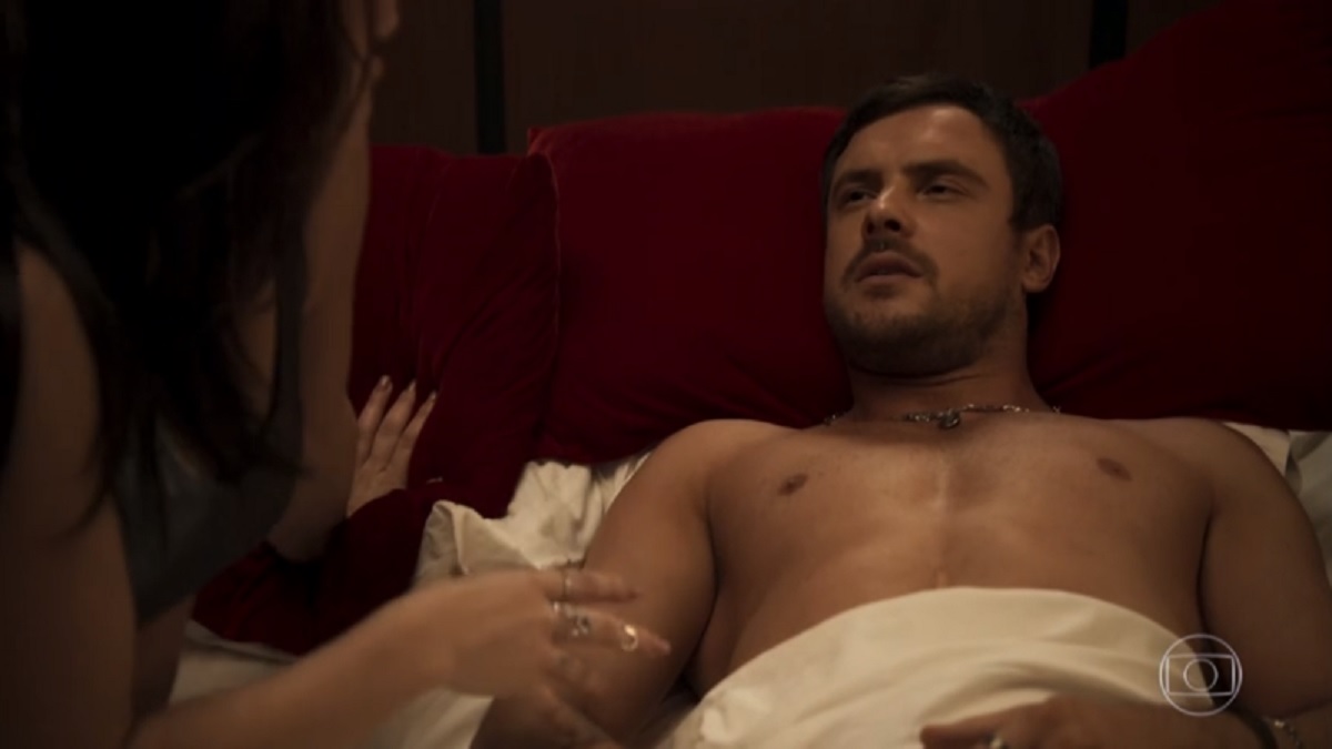 VIvi (Paolla Oliveira) e Chiclete (Sérgio Guizé), de A Dona do Pedaço