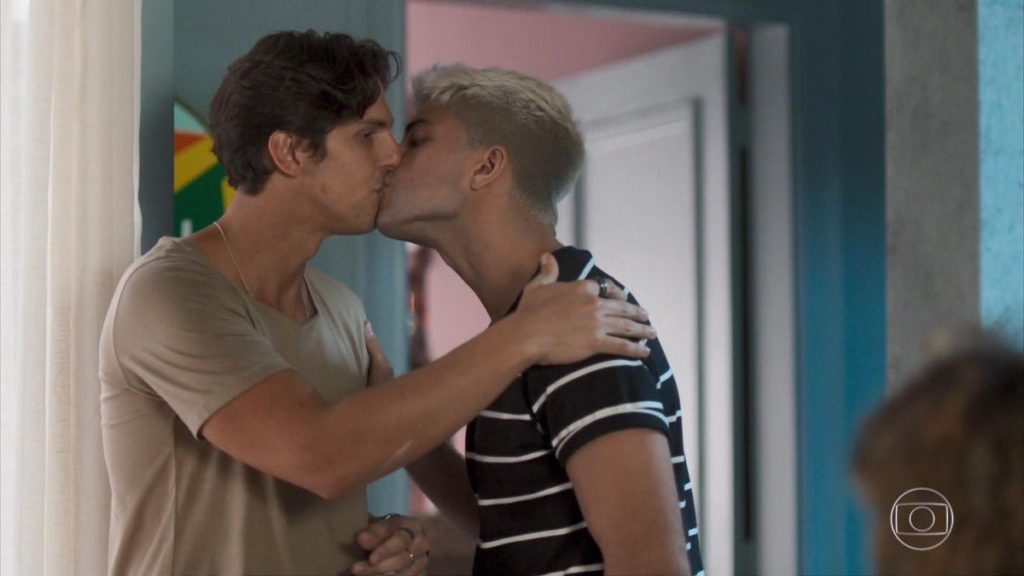 Pablo Sanches (Rafael Infante) e William (Diego Montez) em cena de Bom Sucesso