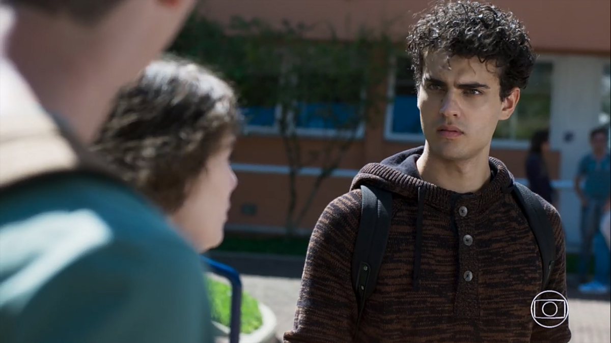 Beto (John Bucley), Meg (Giulia Bertolli) e Guga (Pedro Alves) em Malhação