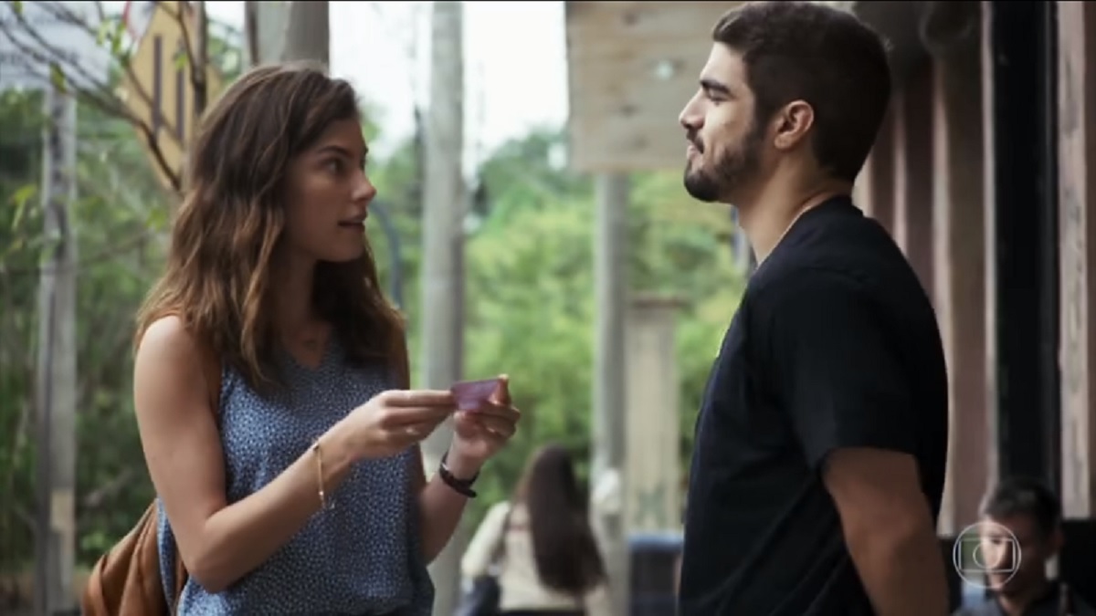 Joana (Bruna Hamú) e Rock (Caio Castro), de A Dona do Pedaço