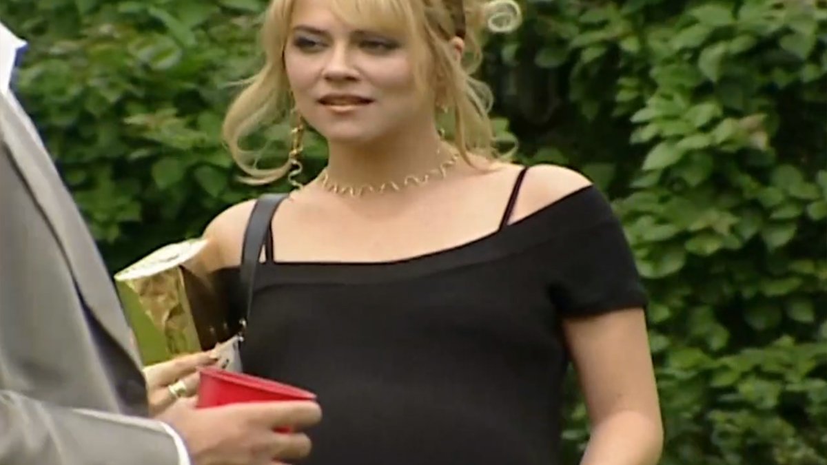 Laura (Vivianne Pasmanter) em Por Amor