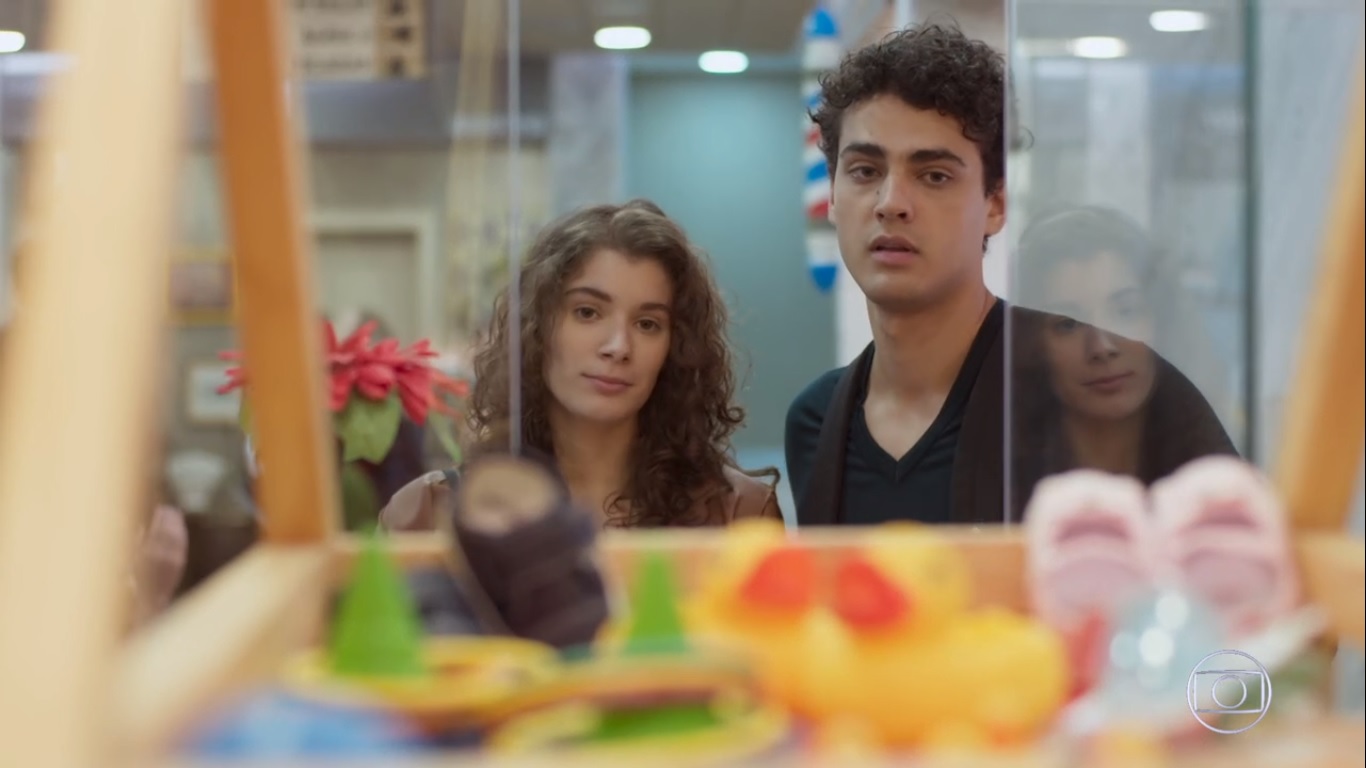 Meg (Giulia Bertolli) e Guga (Pedro Alves) de Malhação - Toda Forma de Amar