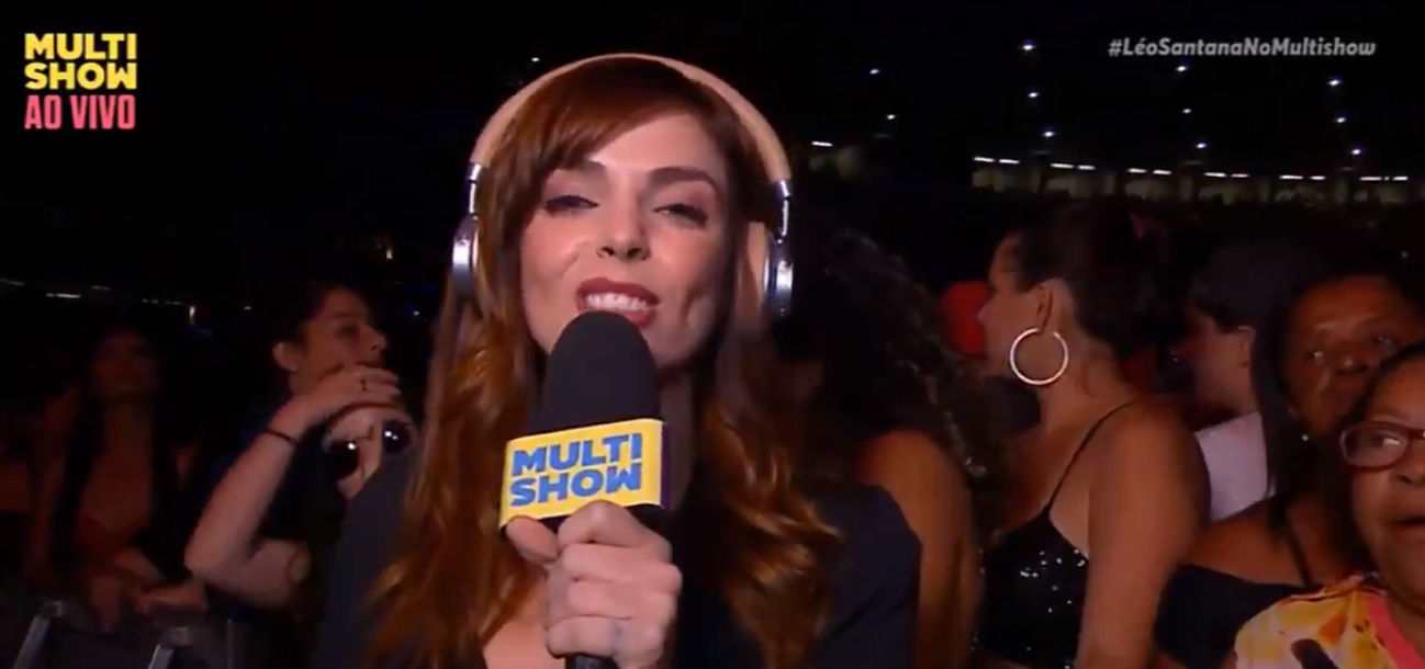 Titi Müller cobriu o Festeja para o Multishow