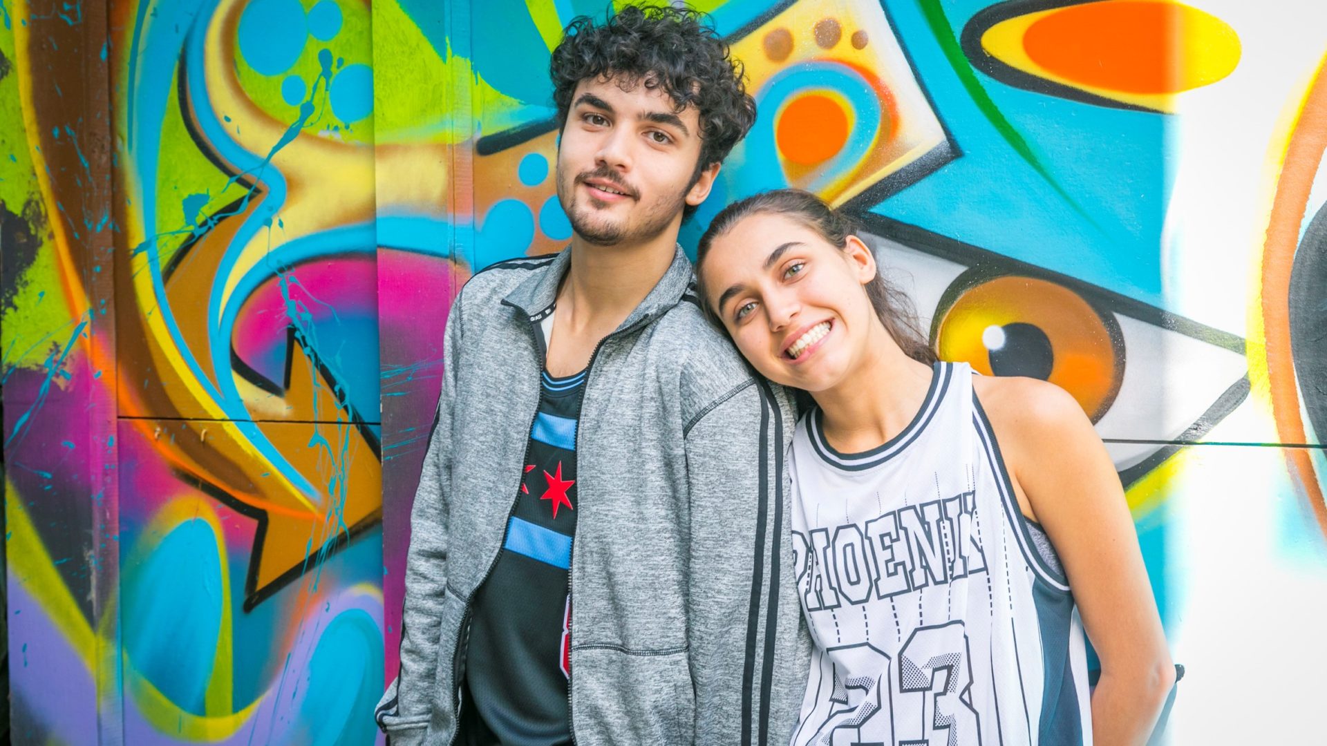 Vicente (Gabriel Contente) e Gabriela (Giovanna Coimbra) em Bom Sucesso