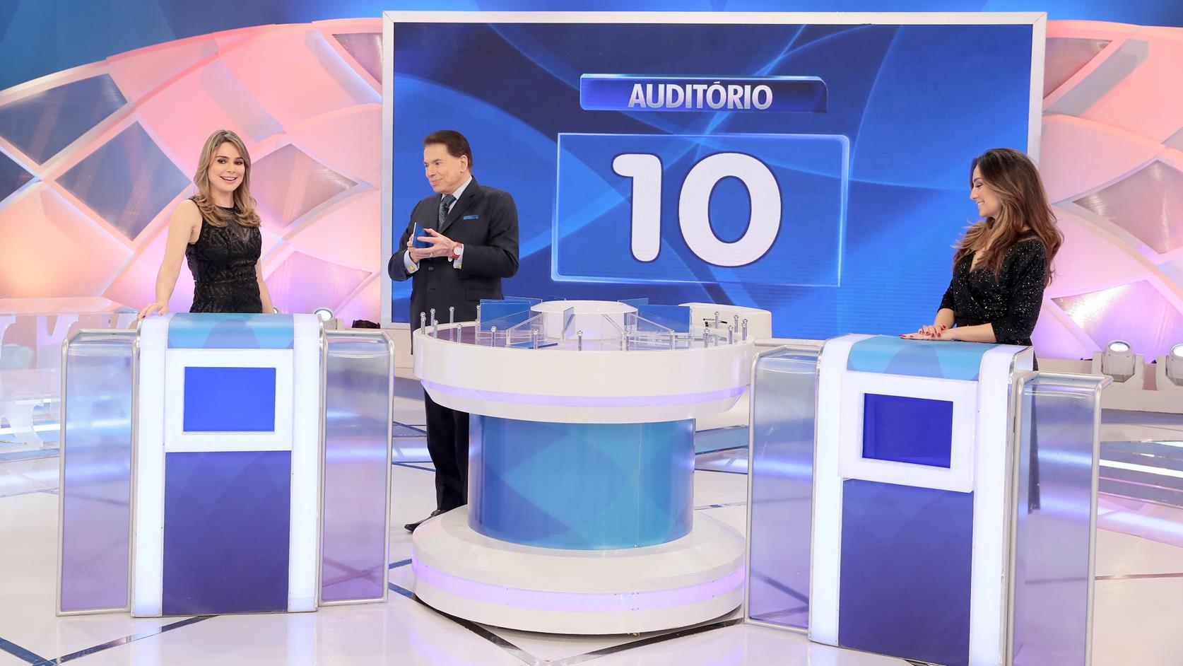 Raquel Sheherazade, Silvio Santos e Millena Machado.