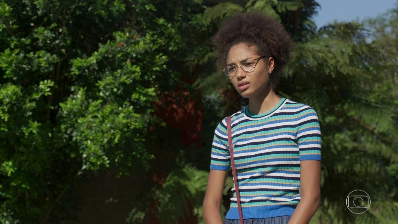 Alice (Bruna Inocencio) em Bom Sucesso