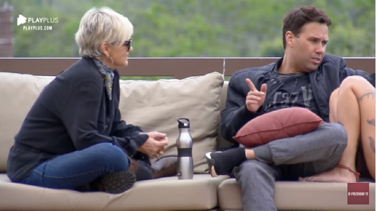 Andréa e Viny em A Fazenda 11