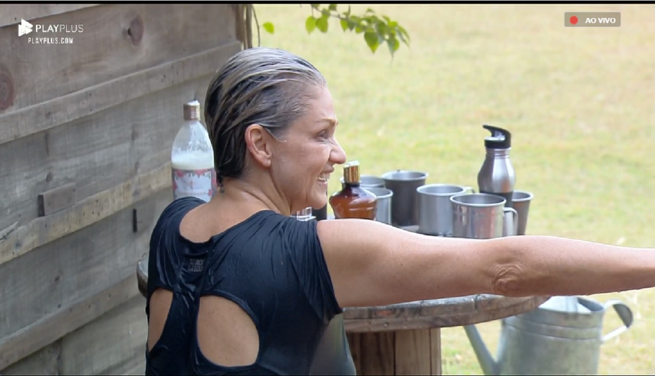 Andréa Nóbrega em A Fazenda 11