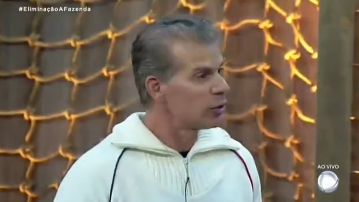Túlio Maravilha em A Fazenda