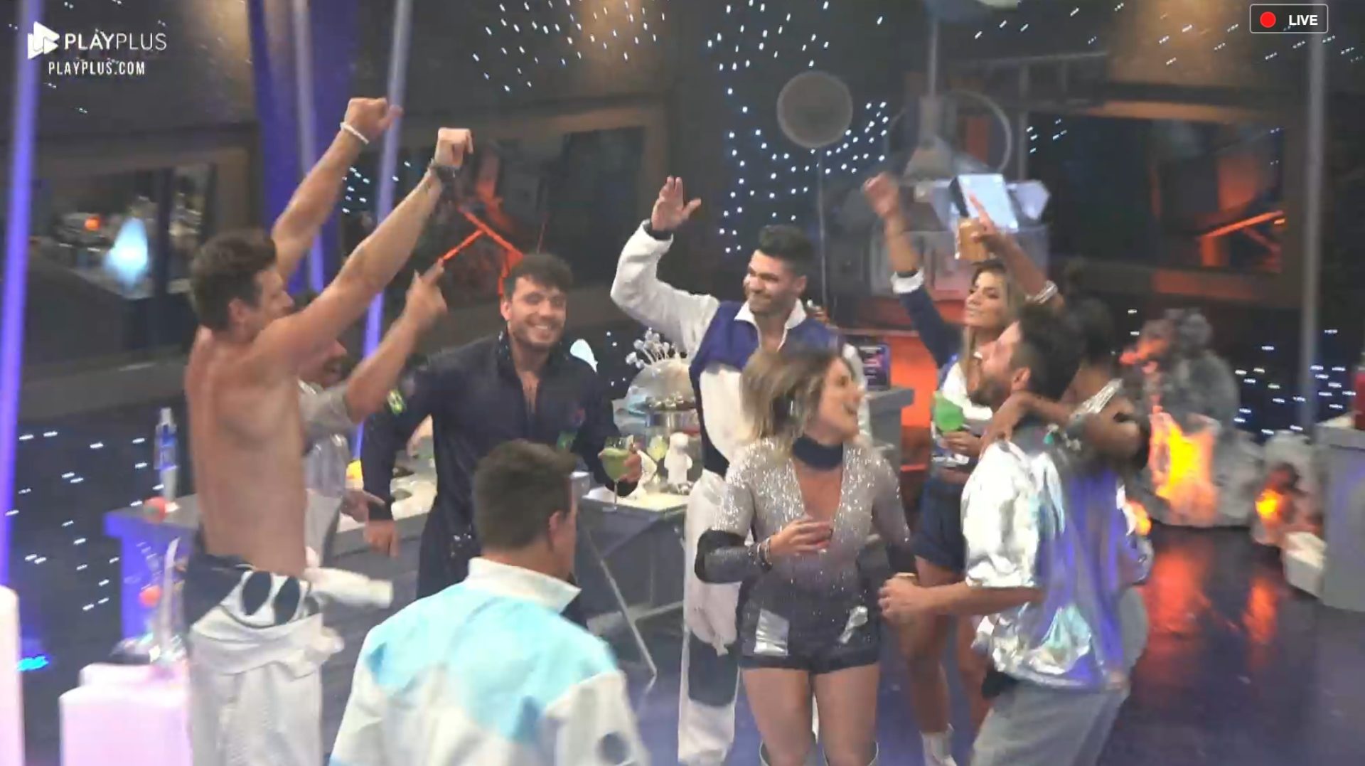 Peões em festa de A Fazenda