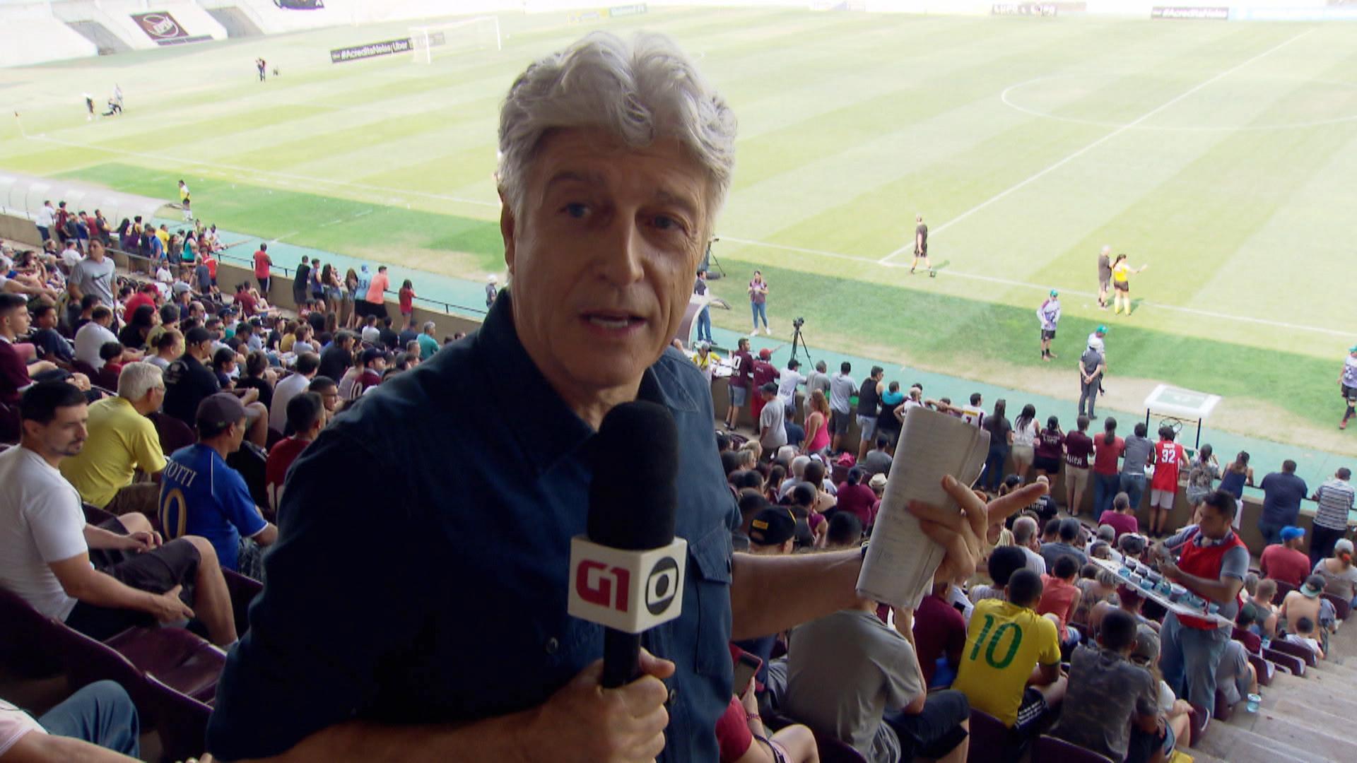 Caco Barcellos na final do Campeonato Brasileiro de futebol feminino.