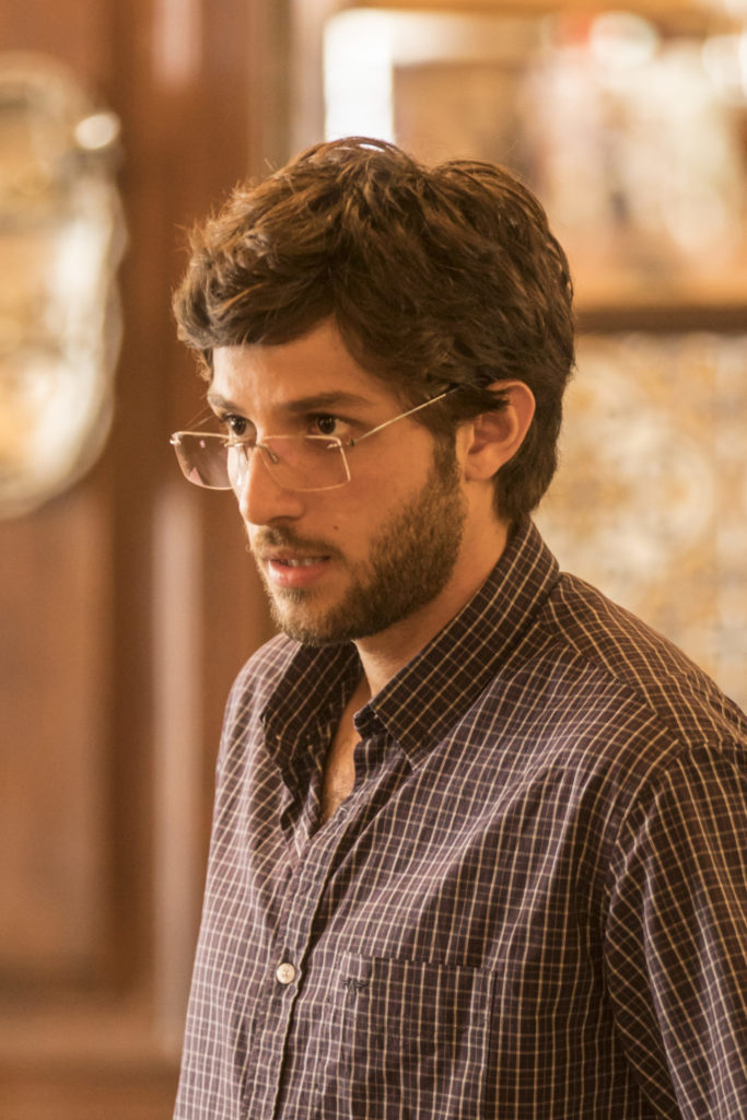 Danilo (Chay Suede) em Amor de Mãe
