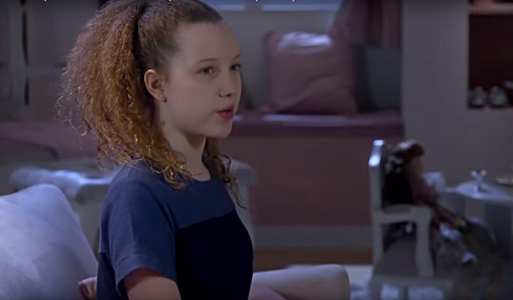 Manuela Kfouri é Ester em As Aventuras de Poliana