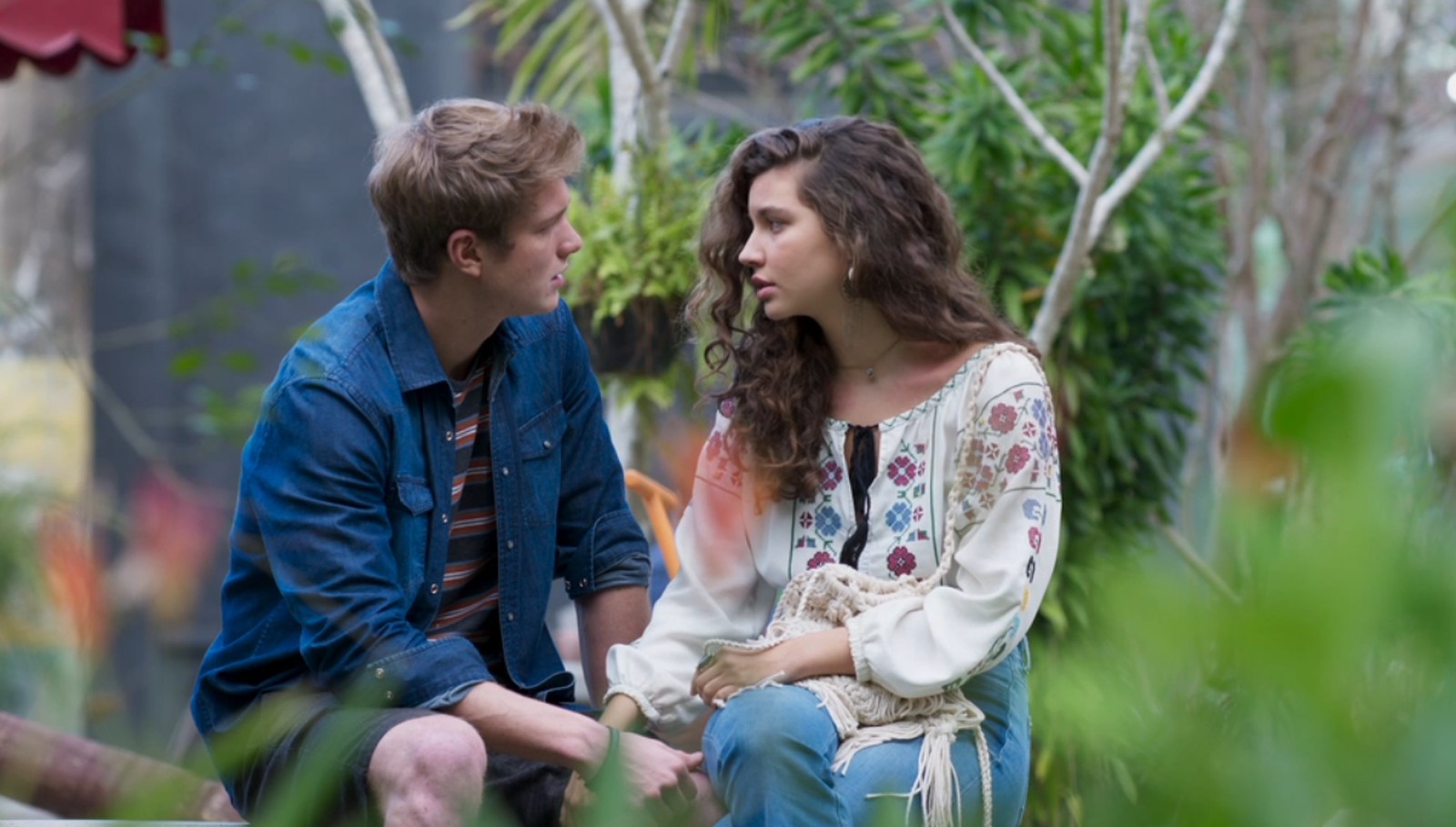 Filipe (Pedro Novaes) e Rita (Alanis Guillen) em Malhação