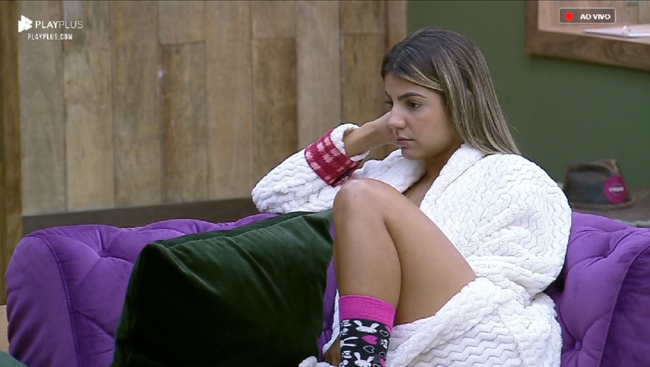 Hariany Almeida em A Fazenda 11