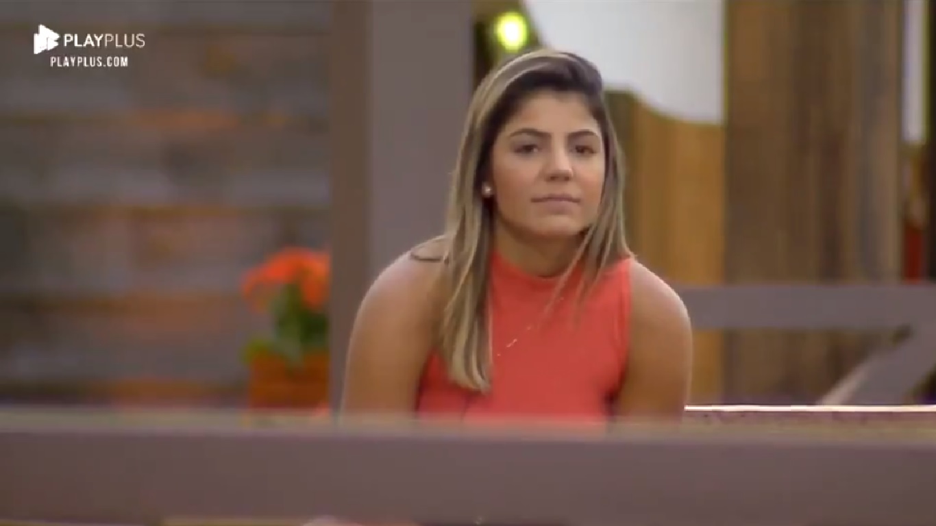 Hariany Almeida em A Fazenda 11