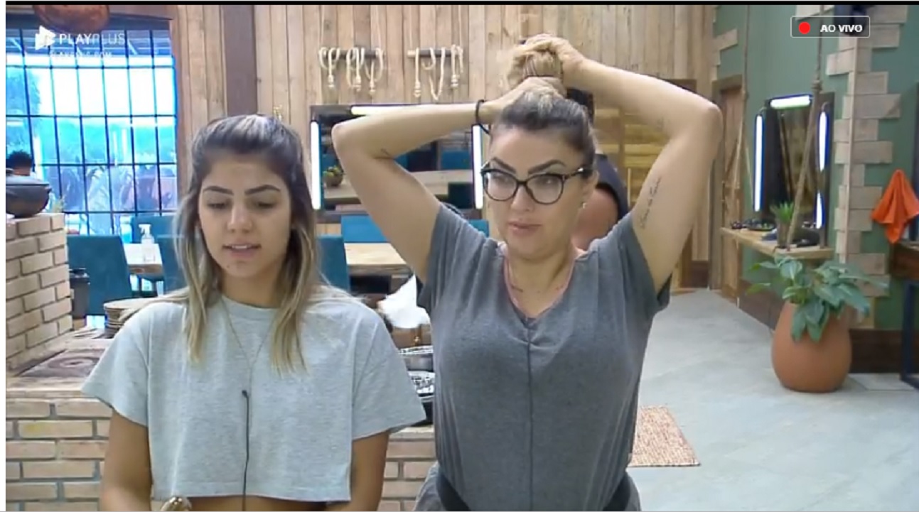 Hariany e Thayse em A Fazenda 11