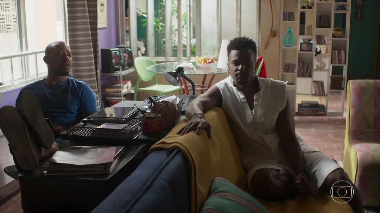 Leo (Antônio Carlos) e Ramon (David Júnior) em Bom Sucesso