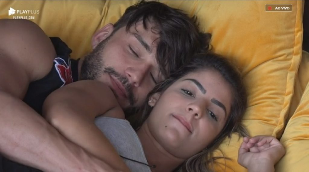Lucas e Hariany em A Fazenda 11