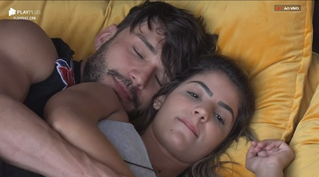 Lucas e Hariany em A Fazenda 11