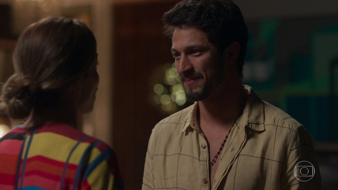 Paloma (Grazi Massafera) e Marcos (Rômulo Estrela) em Bom Sucesso