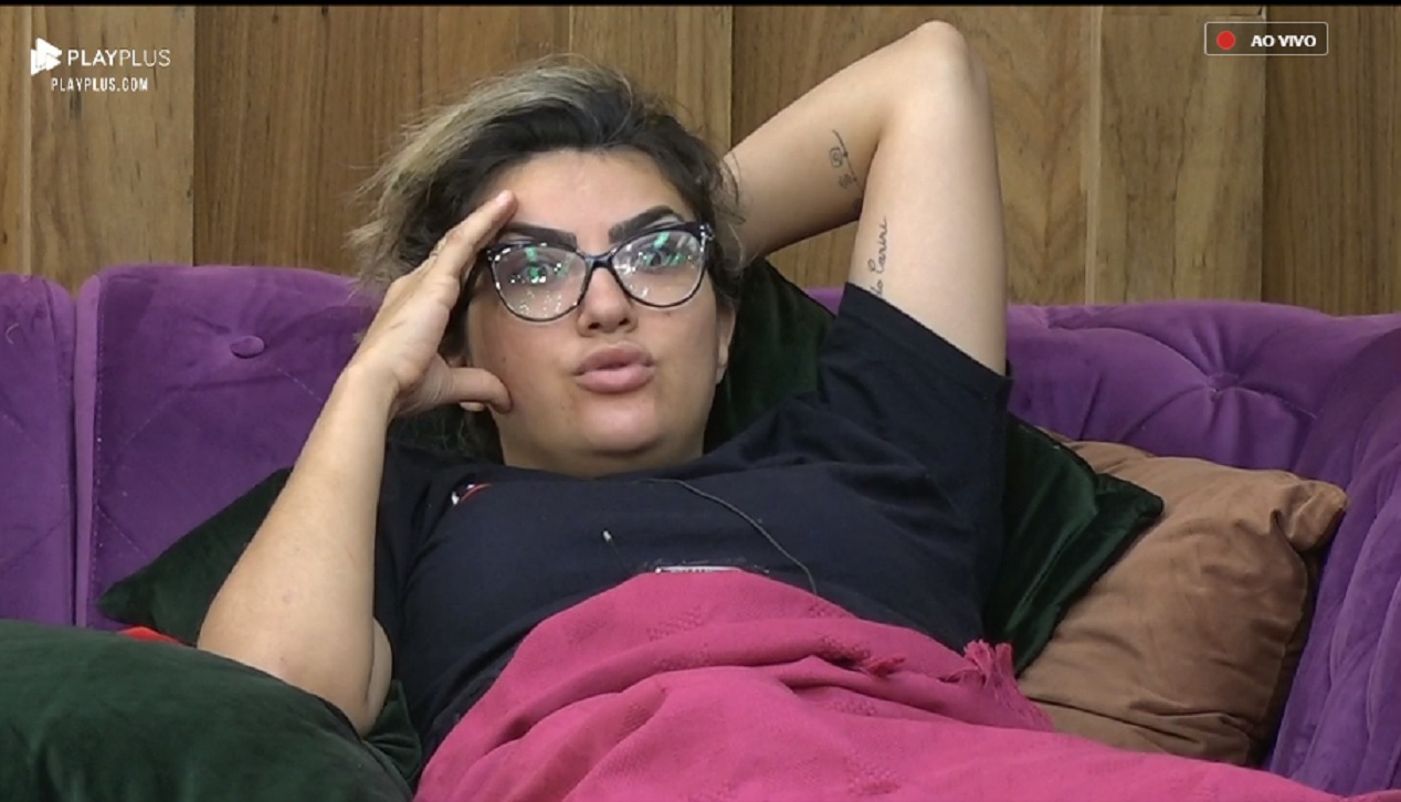 Thayse Teixeira em A Fazenda 11