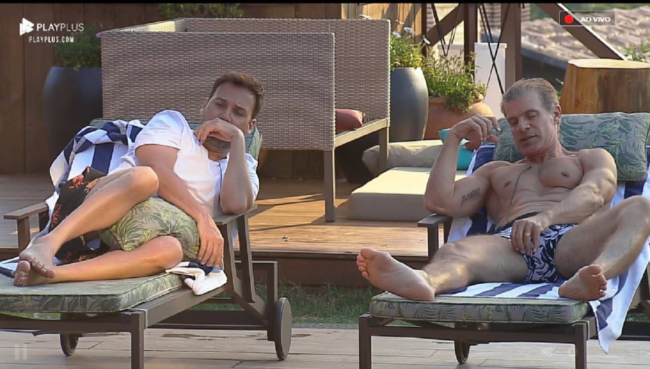 Viny Vieira e Túlio Maravilha em A Fazenda 11