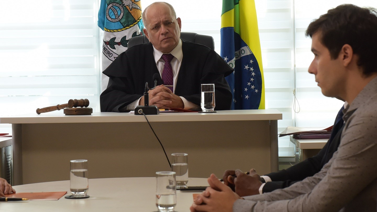Vitor (Vitor Novello) em Topíssima