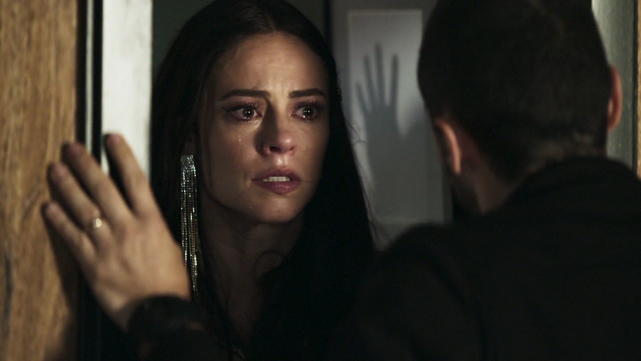 Vivi (Paolla Oliveira) e Camilo (Lee Taylor) em A Dona do Pedaço