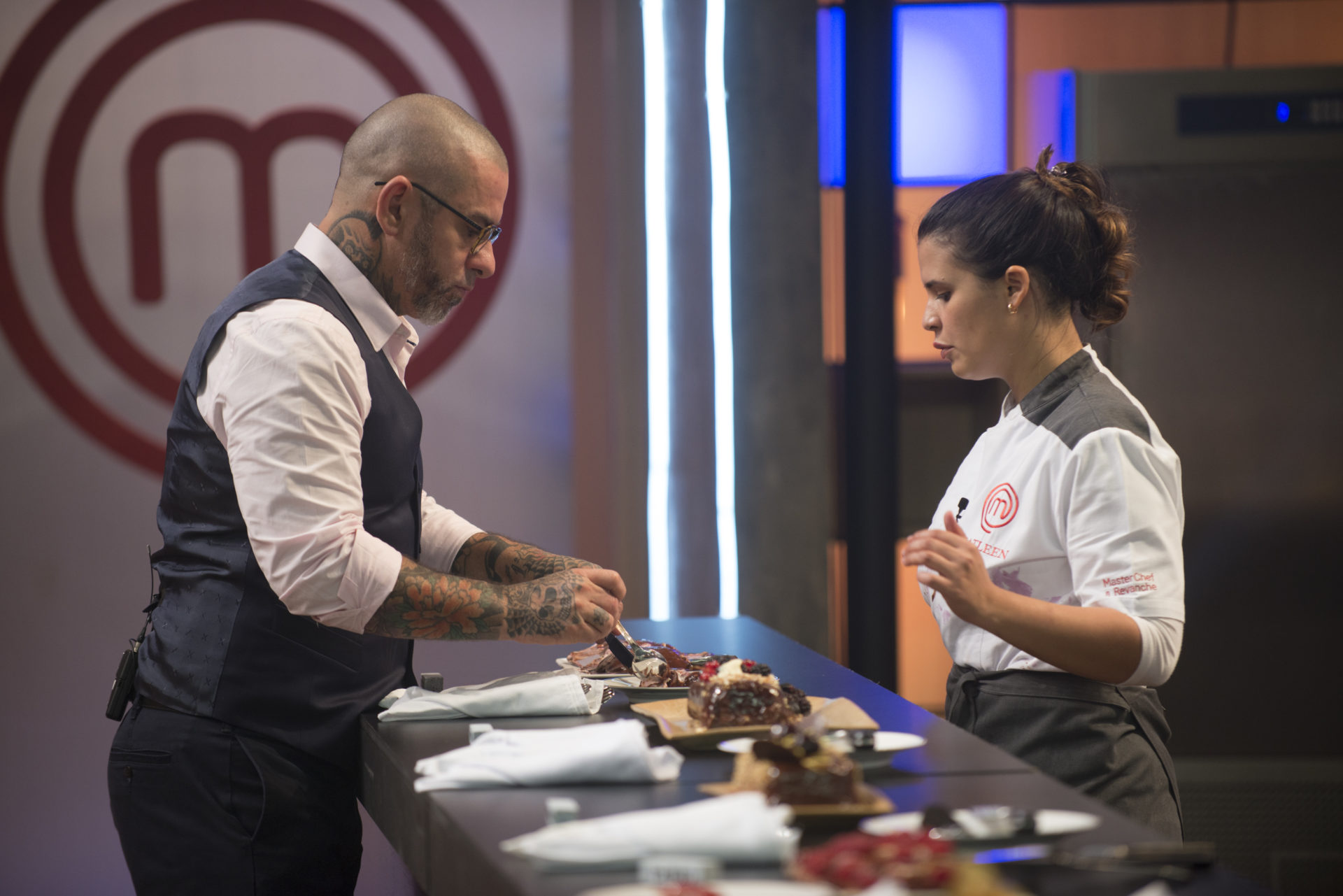 Henrique Fogaça avalia desempenho de participante do MasterChef (Divulgação / Band)
