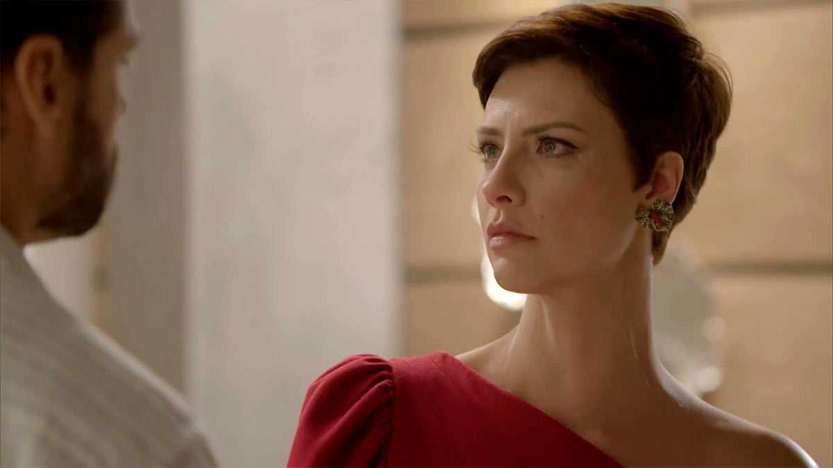 Antonio (Felipe Cunha) e Sophia (Camila Rodrigues) em Topíssima