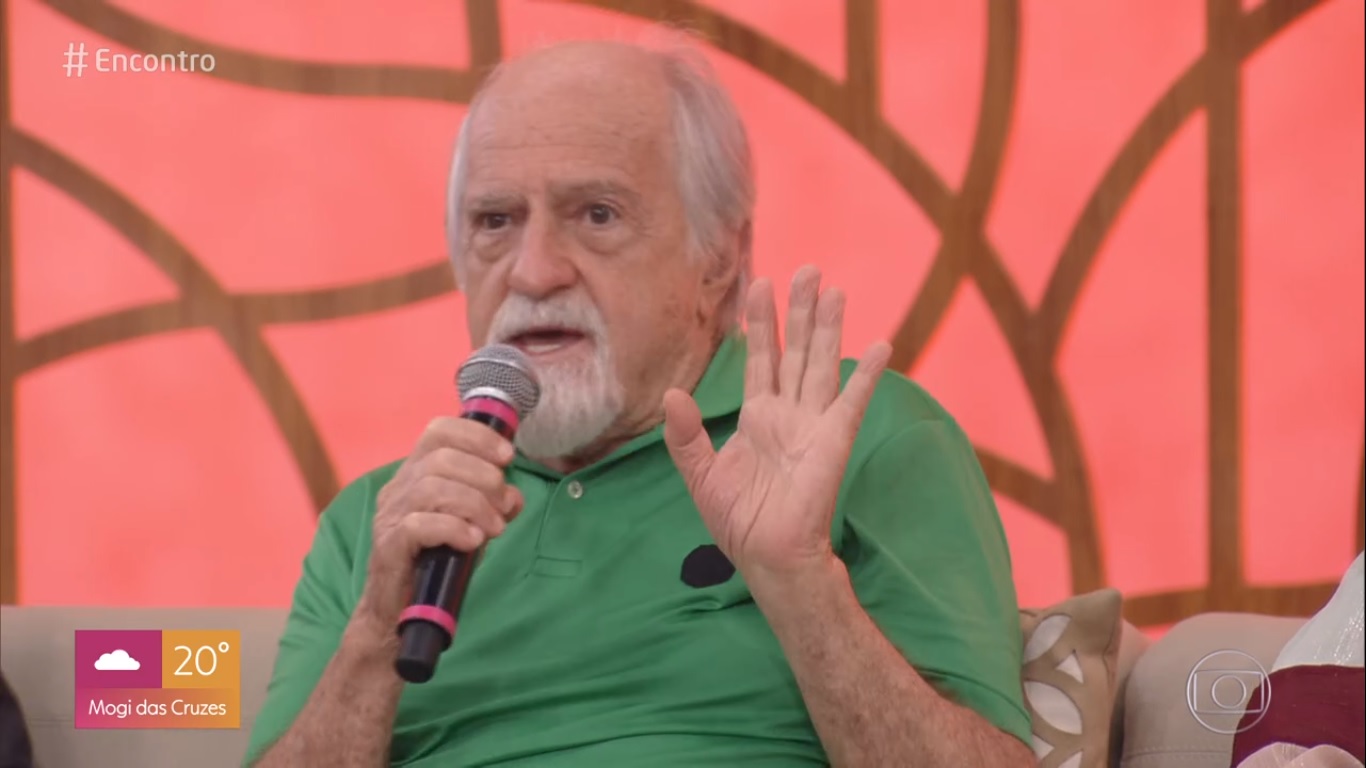 Ary Fontoura falou sobre A Dona do Pedaço no Encontro