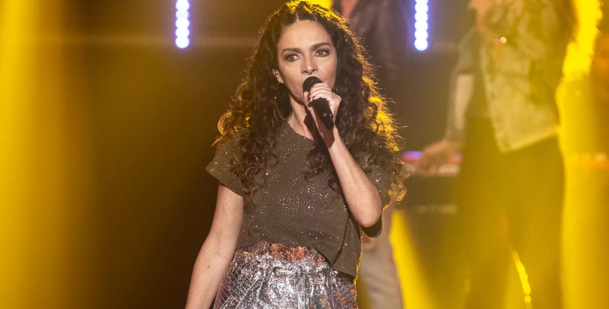 Claudia Ohana no PopStar