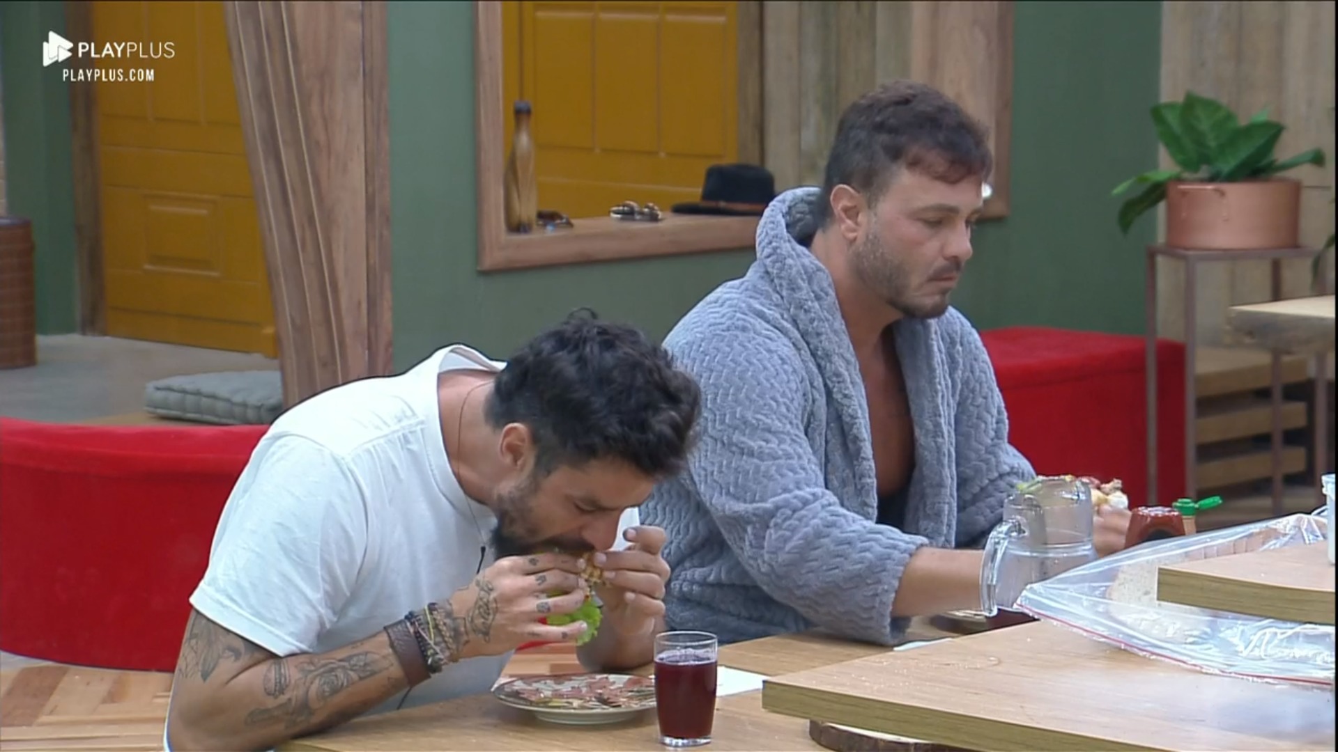 Diego Grossi e Rodrigo Phavanello em A Fazenda 11