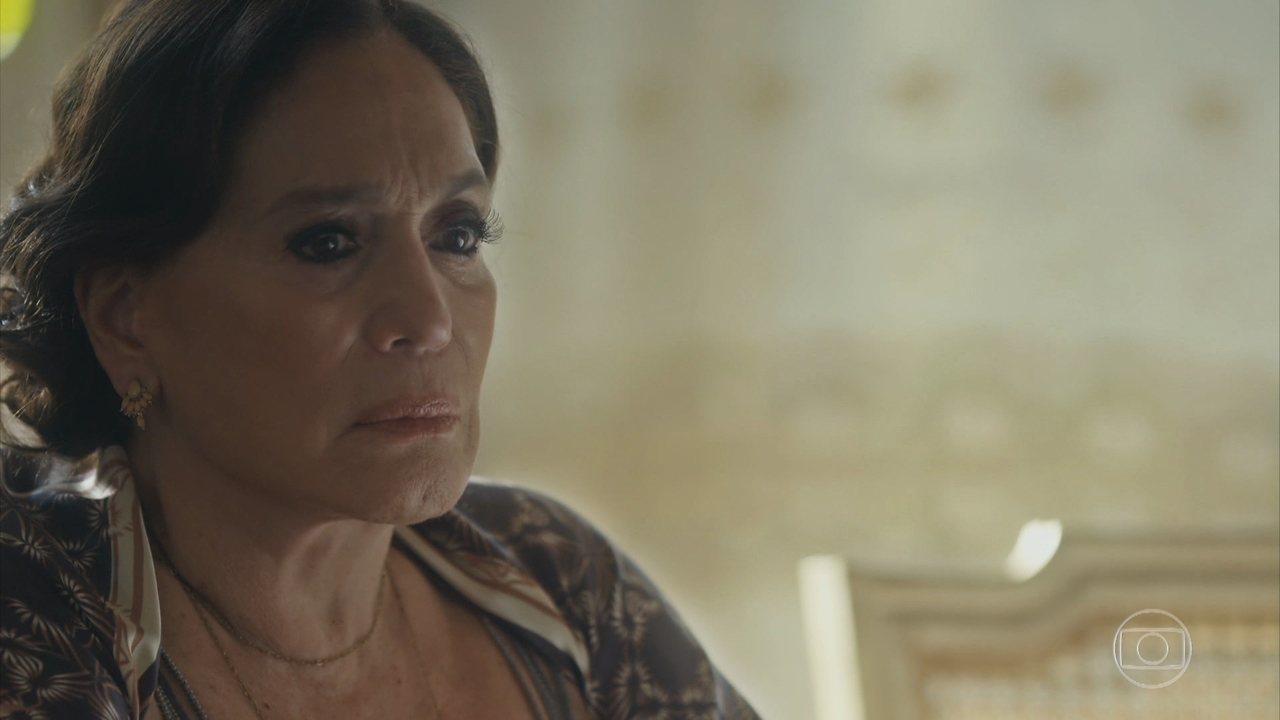Emília (Susana Vieira) em Éramos Seis