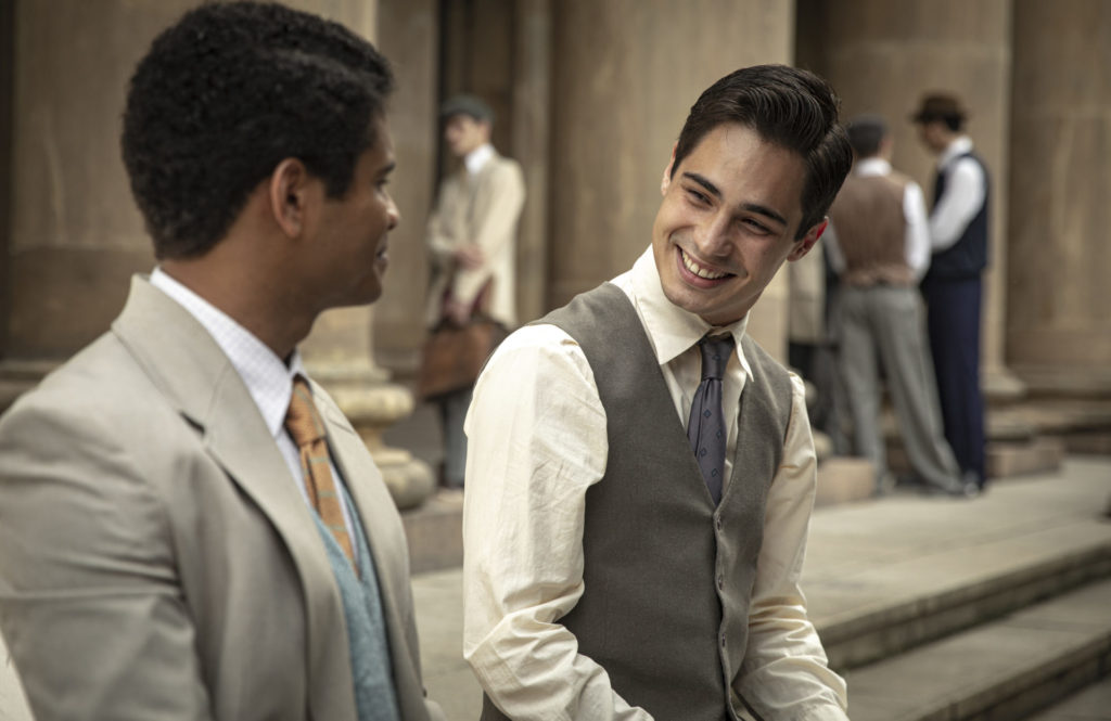 Carlos (Danilo Mesquita) e Marcelo (Guilherme Ferraz ) em Éramos Seis