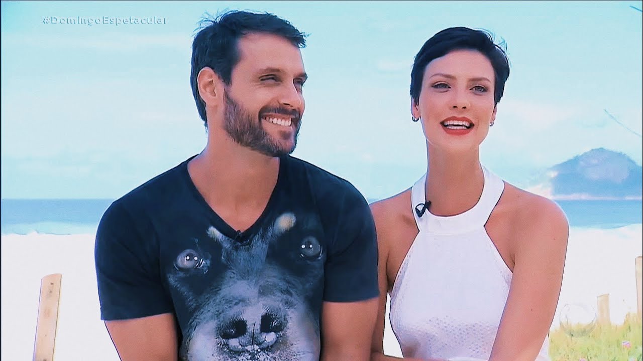 Os atores Felipe Cunha e Camila Rodrigues no Domingo Espetacular (Reprodução / YouTube)