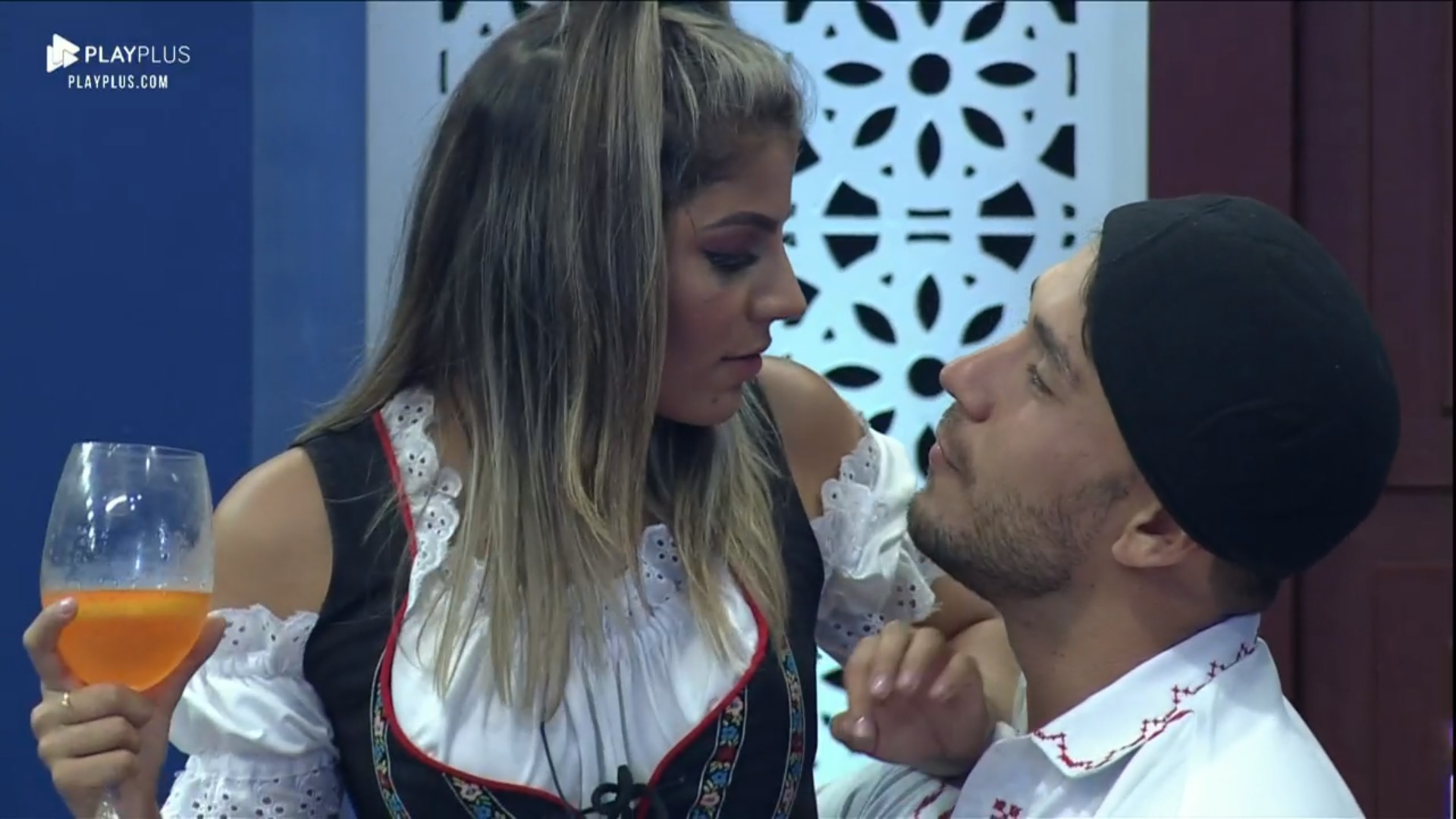 Hariany Almeida e Lucas Viana em A Fazenda 11